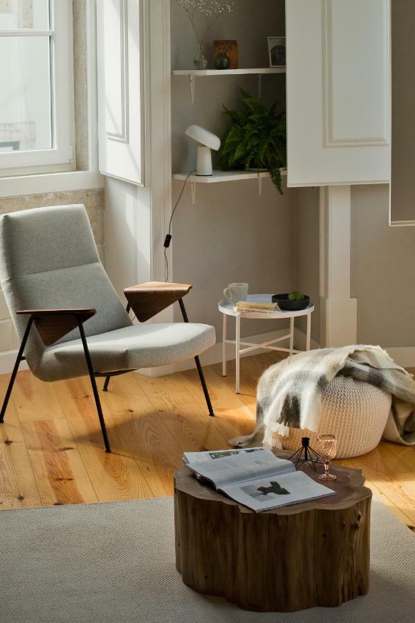 Update Urban Chic Flat In 19Th Century Building 2 Bedrooms & 2 Bathrooms & Ac Central Alfama District Лісабон Екстер'єр фото